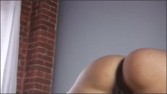 Viparea 2010 05 13 Isis Taylor Lounging With Isis 720P