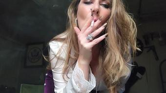 Sensual long nail smoking 100s - October 29, 2021