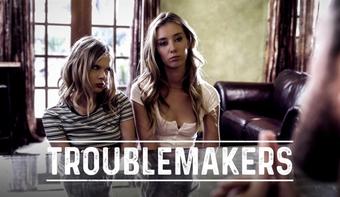 Coco Lovelock & Haley Reed ( Troublemakers)