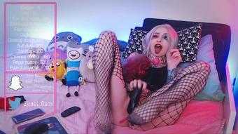 cosplayer zirael_rem dildoing herself and footjob in amateur vids