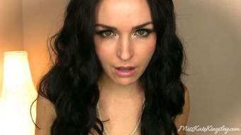 Goddess Aria Zahara Mesmerized To Spend