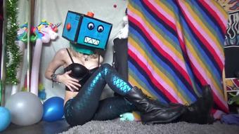 Femdom Strapon