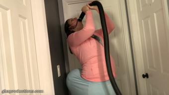 Vanessa Bursts From Hose In Mouth By Ivy