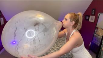 Blowing a Balloon 3 Times til Pop