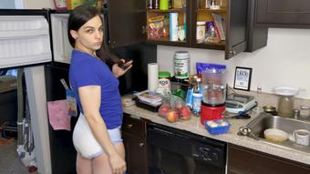 Getting Groceries in Diapers - March 18, 2022