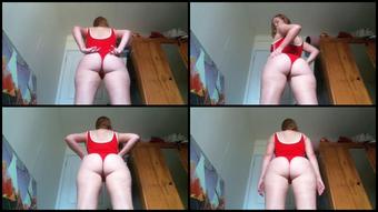 Scarlet Satine Booty Clapping