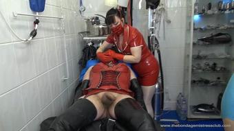 Rubber-Clinic-Smooth-And-Shiny
