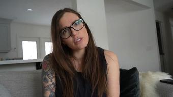 Mommy Helps Peepee