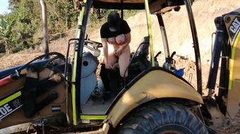 I masturbate outdoors in a Excavator - May 04, 2021
