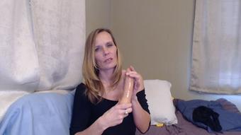 Milf anal dildo fuck - March 06, 2019