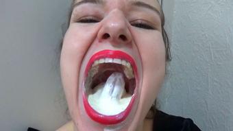 CREAMY CREAM MOUTH