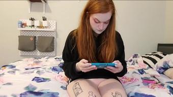 Squeezypeach Upskirt Gamer 1