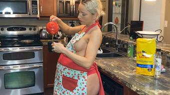 Pregnant and Horny in the Kitchen JOE - March 31, 2020