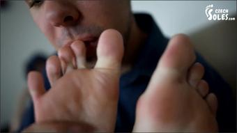 Co Pilot S Smoking Hot Legs And Feet Worship Workplace Feet Big Feet Foot Licking Bare Feet 1080P