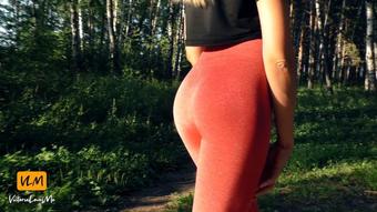 Girl walks in yoga pants and gives BJ - Aug 5, 2019