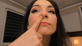 PIck my finger n nose - Apr 14, 2023