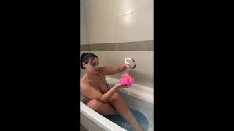 FUCKING MY TIGHT LITTLE ASSHOLE XXX