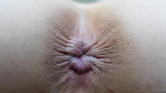 Smelling Mommys Asshole