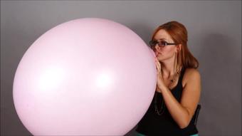 Amy 's 36" Blow to Pop