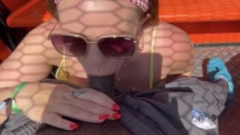 Mandimayxxx Slut Gets Fucked On The Ferris Wheel