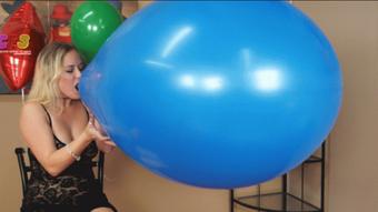 Jade Blow Pops 16 and 30-inch Balloons