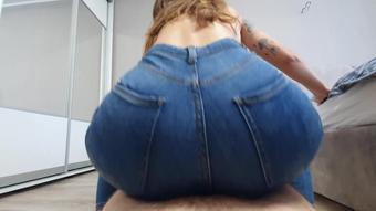082 Face Sitting Fuck Through Jeans Hole