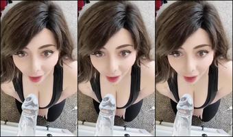 Momokun-Walldildo-0Nyzaq74