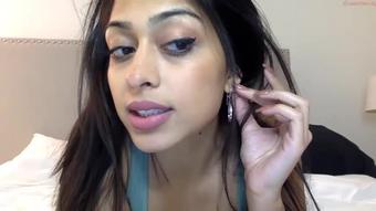 Saravunovix_02122020_0608_Female_Chaturbate