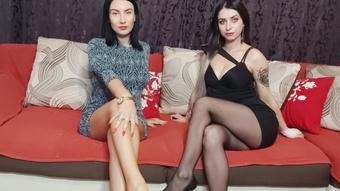 Crossed legs Aroma with MissMarisa - October 14, 2020