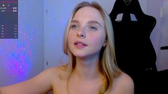 Sweetiekittyy_05102021_0408_Female_Chaturbate