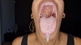 Huge wet sloppy mouth! Now jerk into it - December 29, 2022