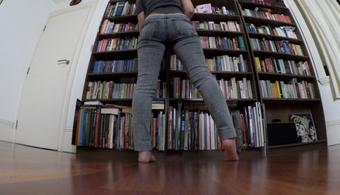Book Worm jeans wetting peeing - January 05, 2025