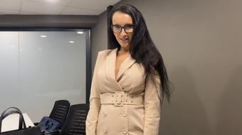 Sex with a hot secretary in the office