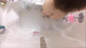 2014 spyable shower
