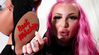 Jess And Daisy Boot Worship
