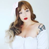 xXCurvyCleoXx